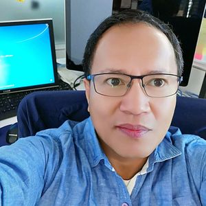 Sandro M.